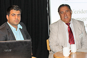 Dr. Kamal Sido (Gesellschaft für bedrohte Völker re.) und Hayrî Demir